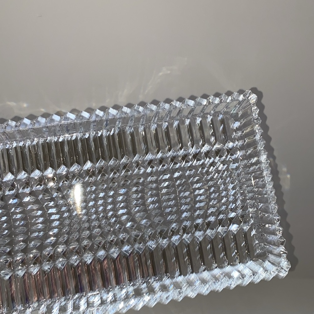 Brilliant vintage cut clear glass cream , and lidded sugar. - Picture 4 of 11